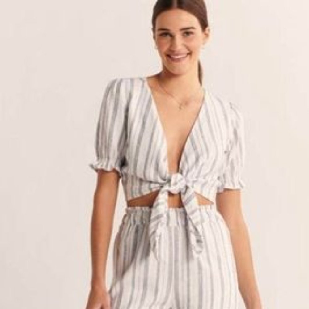 Abercrombie & Fitch Striped Tie Front Top